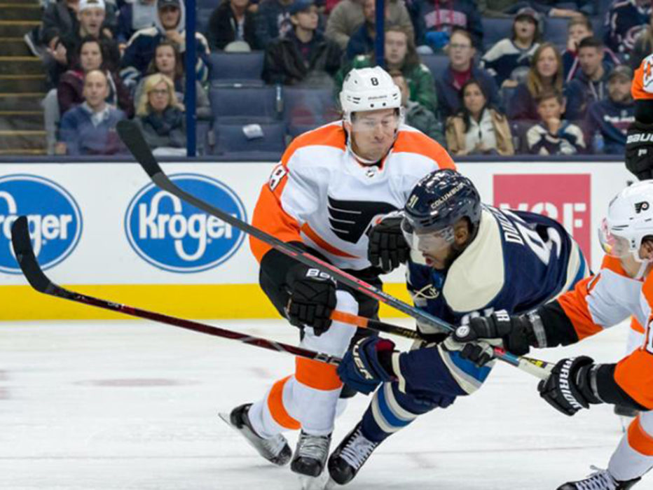 Philadelphia Flyers vs. Columbus Blue Jackets no gelo em outubro de 2018