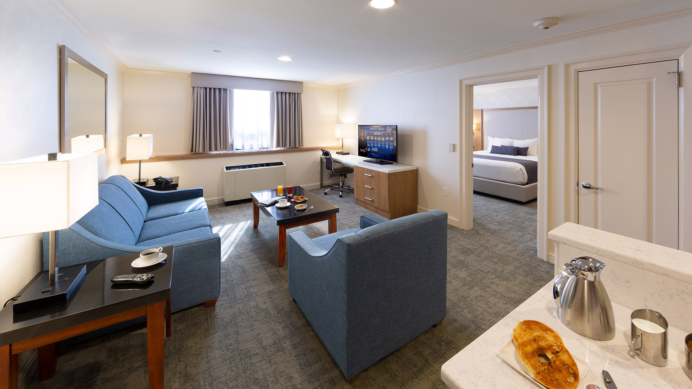 A king suite room at The Radnor Hotel