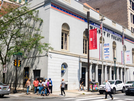 De buitenkant van het Walnut Street Theatre in Philadelphia