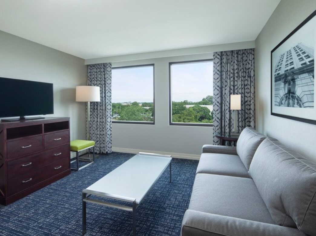 Sheraton Suites Philadelphia Airport Hotel