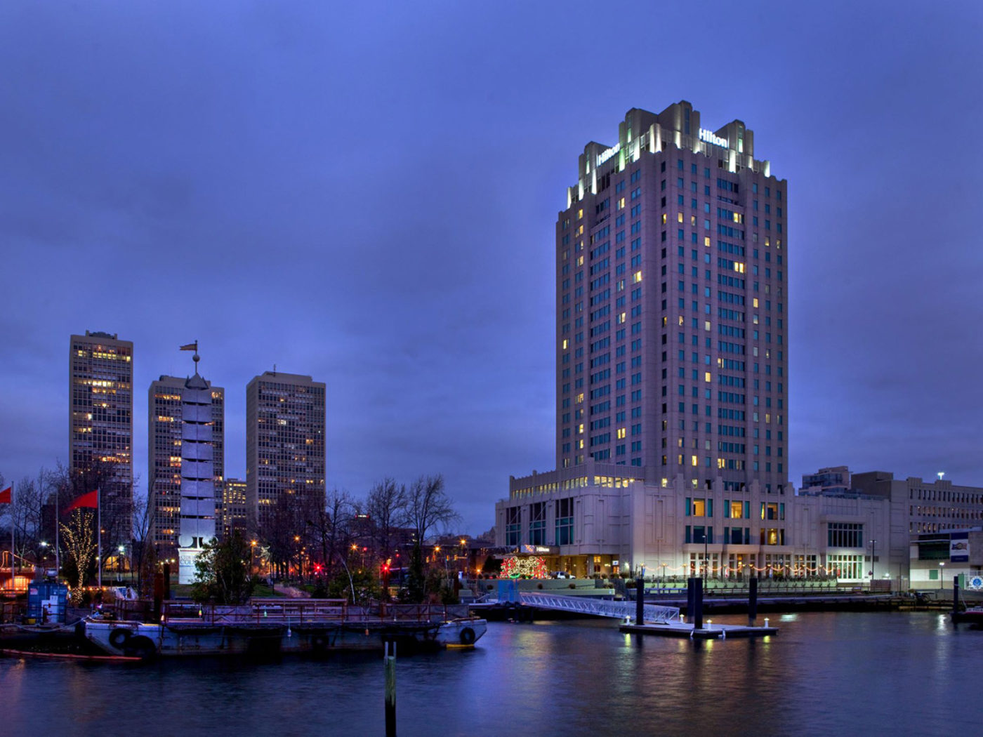 The Hilton Philadelphia at Penn's Landing