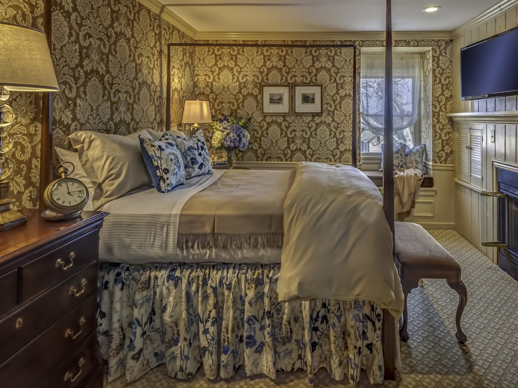 Interior of a room at Golden Plough Inn