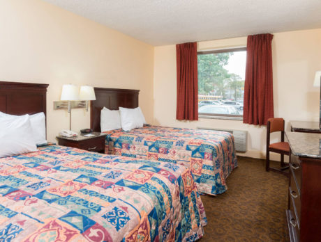 A guest room at the Days Inn by Wyndham Philadelphia – Roosevelt Boulevard