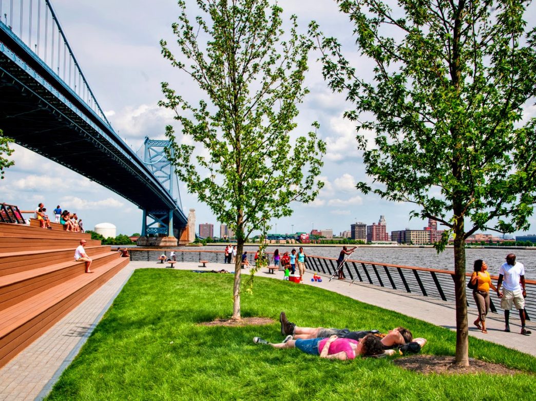 People hanging out at Race Street Pier in Philadelphia