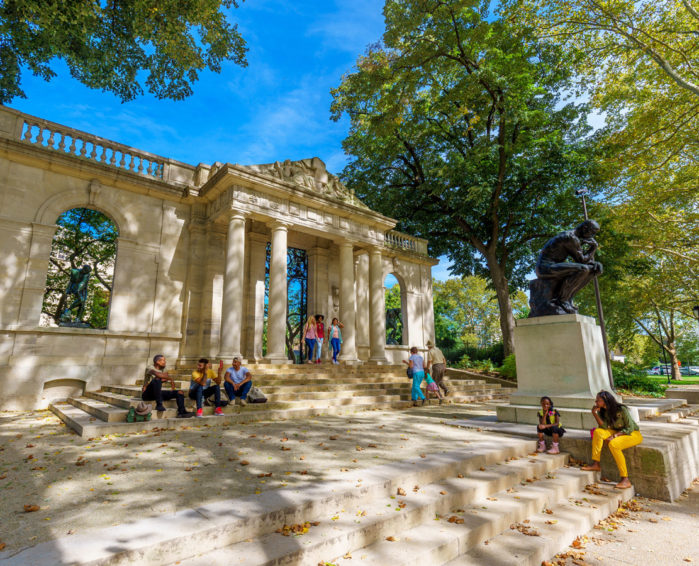 15+ MustSee Attractions on the Benjamin Franklin Parkway Visit