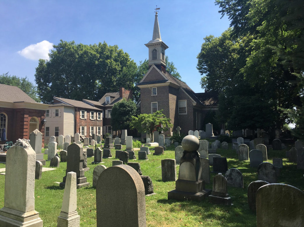 The Gloria Dei churchyard.