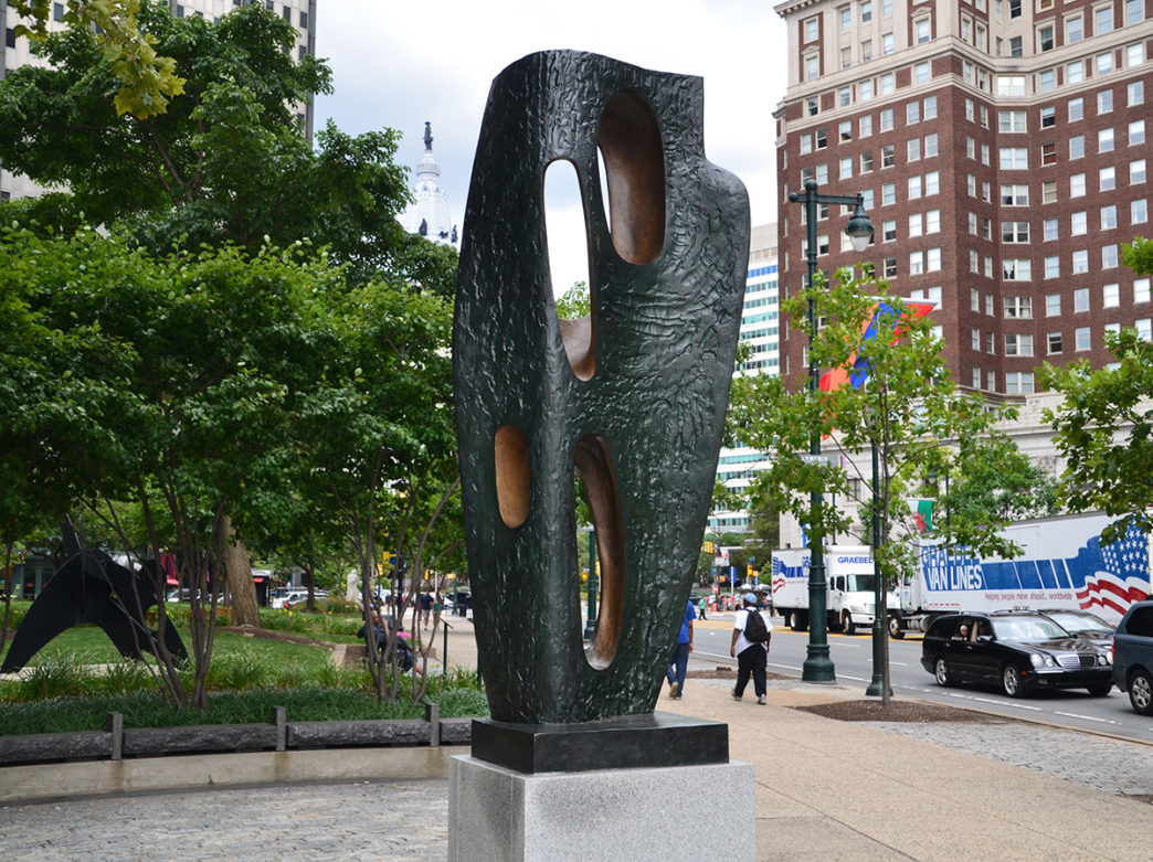 ROck Form sculpture on the Benjamin Franklin Parkway in Philadelphia