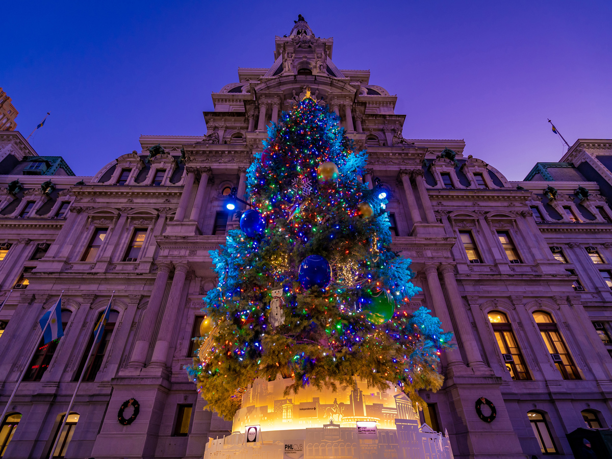 Local News Coverage Of Christmas Tree Lighting Ceremony Philadelphia City Hall November 21 2022 Beloved Traditions & Festive New Experiences Anchor The 2021 Holiday Season  In Greater Philadelphia — Visit Philadelphia Media Center