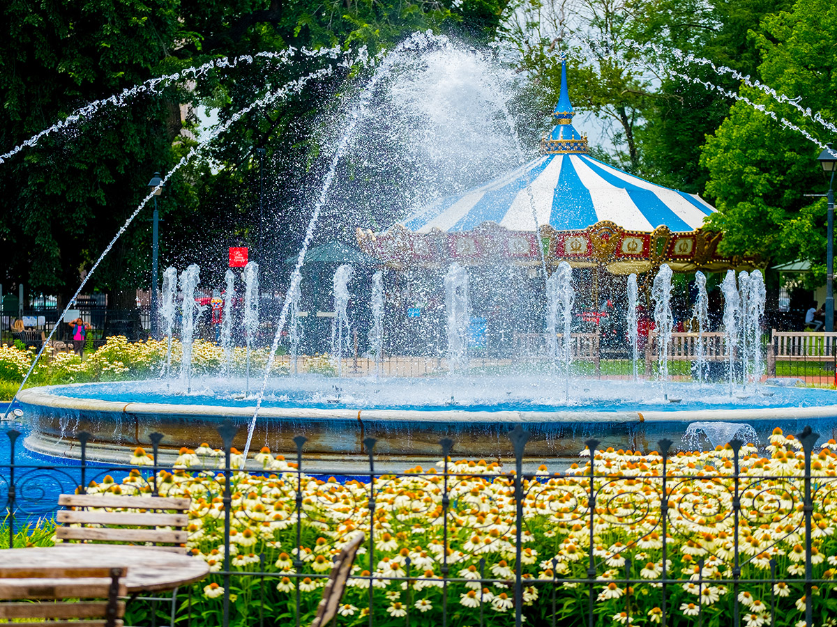 The fountain at Franklin Square