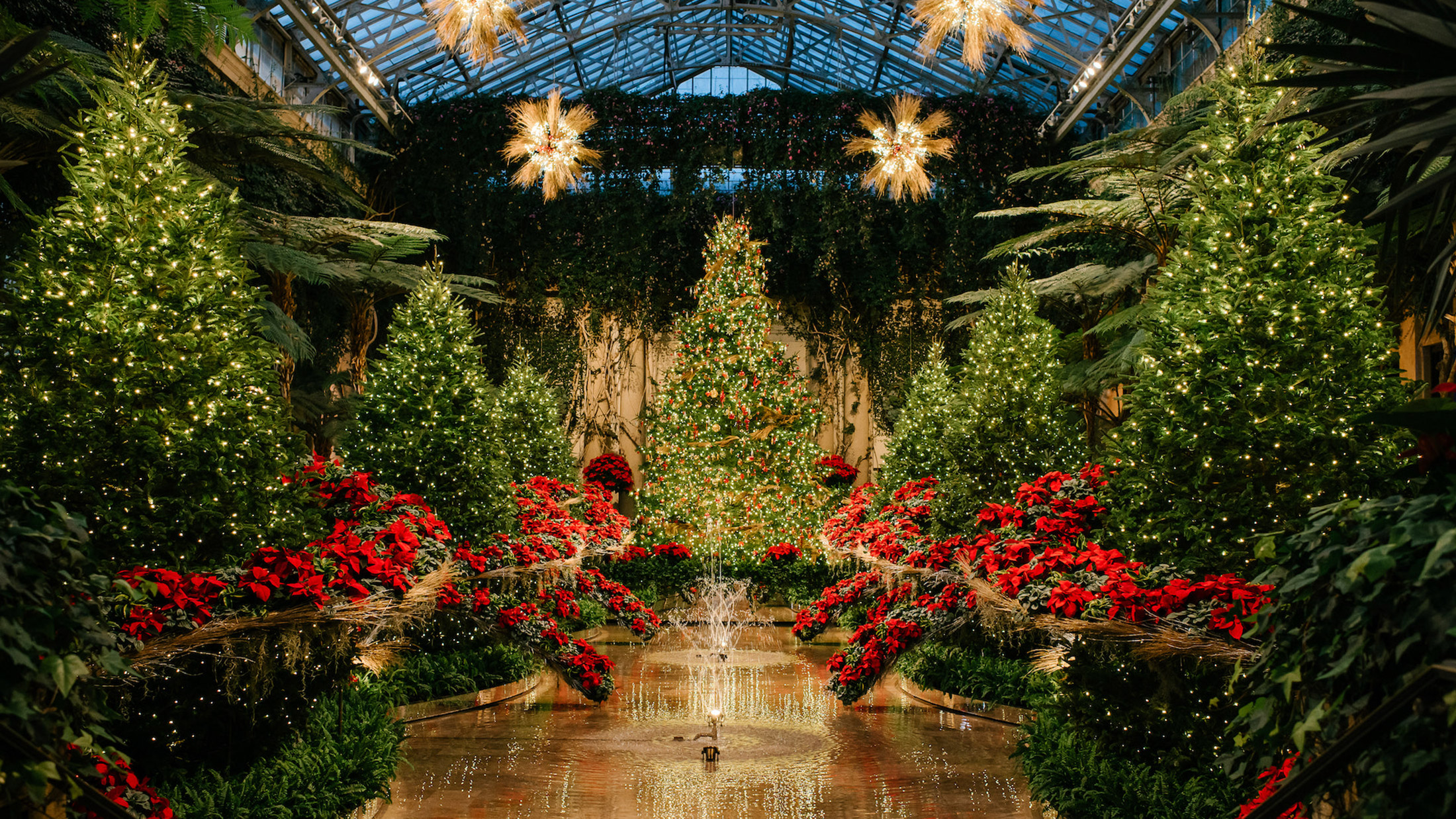 A Guide to New Year's Eve & New Year's Day in Philly for 2022 — Visit