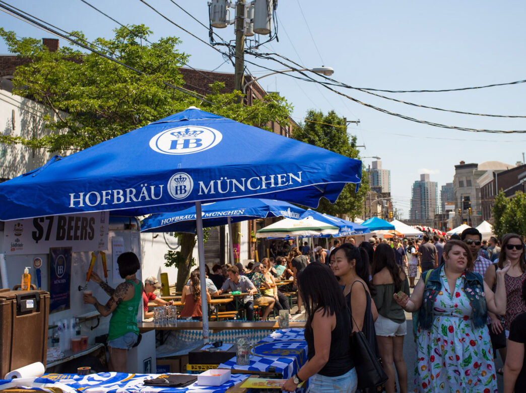 Crowd of attendees at Fishtown Feastivale