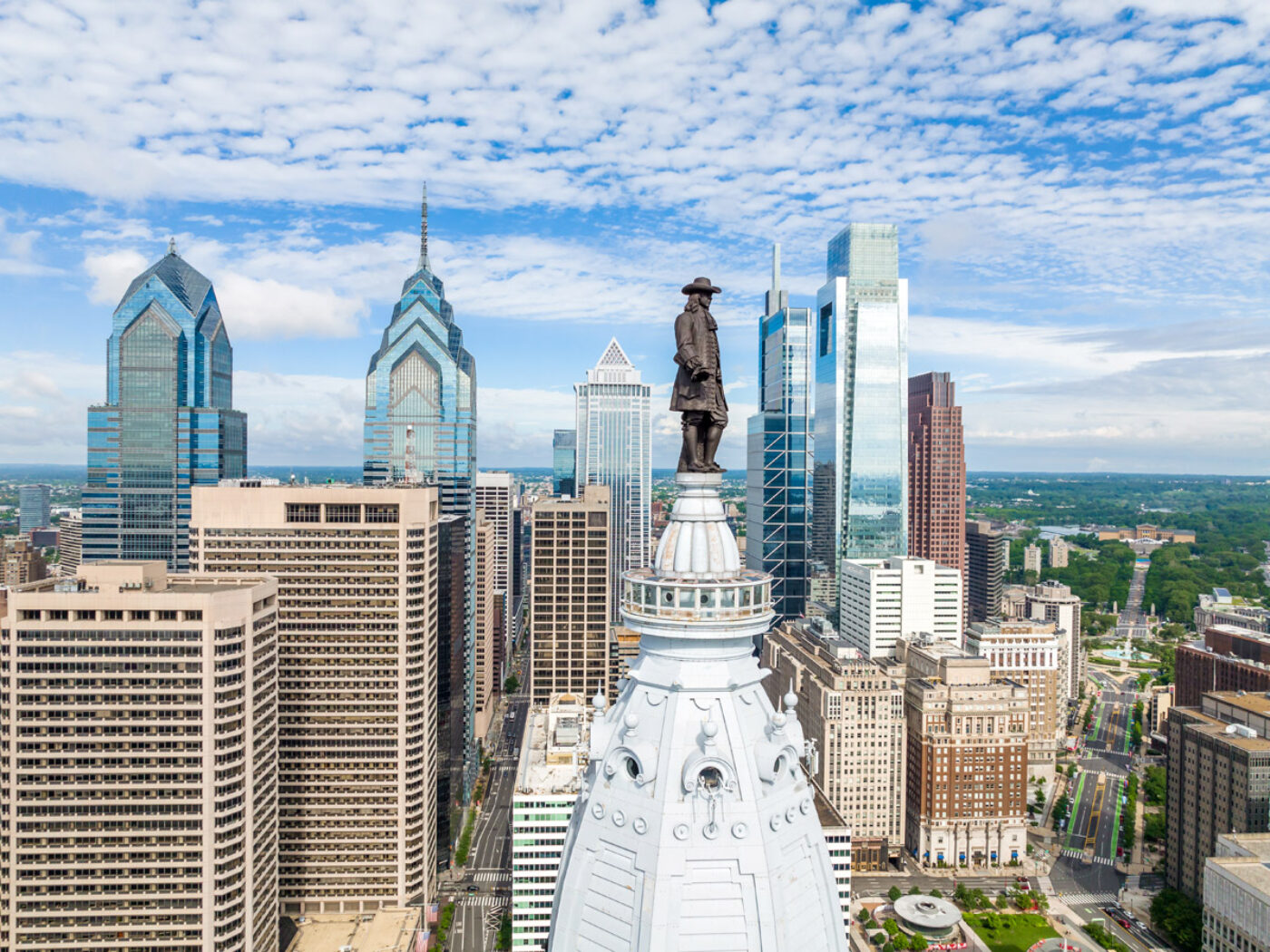 William Penn against the Philadelphia skyline