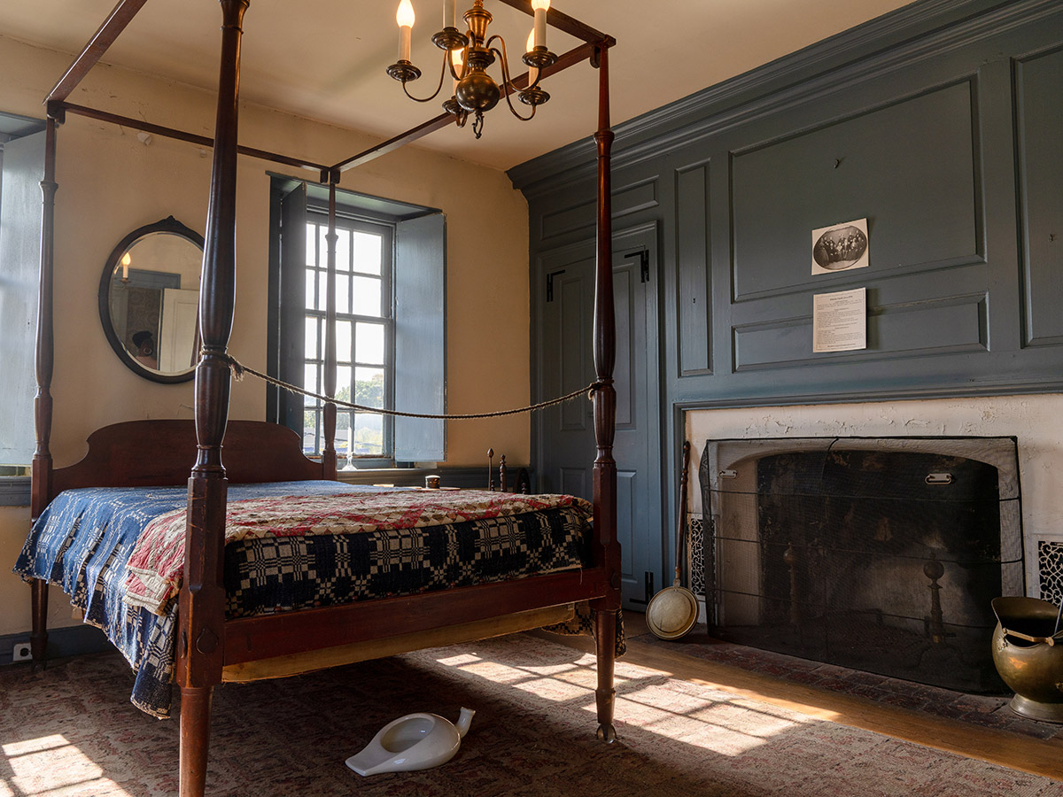 A bedroom at Philadelphia's Johnson House
